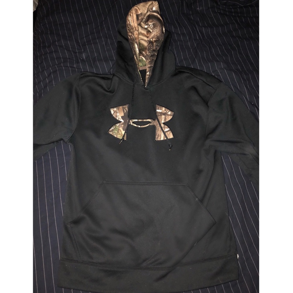 under armor camo hoodie (both women and men)